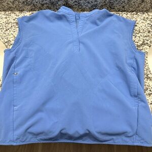 FIGS Rafeela scrub top celi blue size small